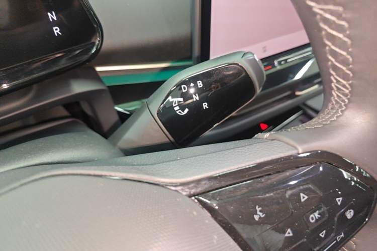 Used Volkswagen ID.UNYX 2024 Revised Ultra Long-Range Version Gear Lever