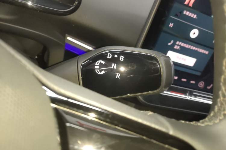 Used Volkswagen ID.UNYX 2024 Revised Pro Long-Range Version Gear Lever