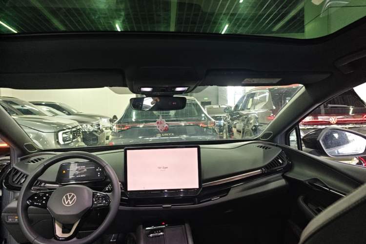 Used Volkswagen ID.UNYX 2024 Revised Ultra Long-Range Version Headliner