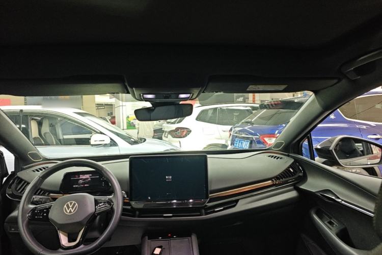 Used Volkswagen ID.UNYX 2024 Revised Ultra Long-Range Version Headliner