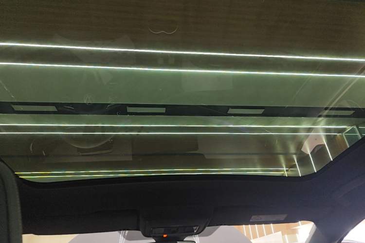Used Volkswagen ID.UNYX 2024 Revised Ultra Long-Range Version Headliner