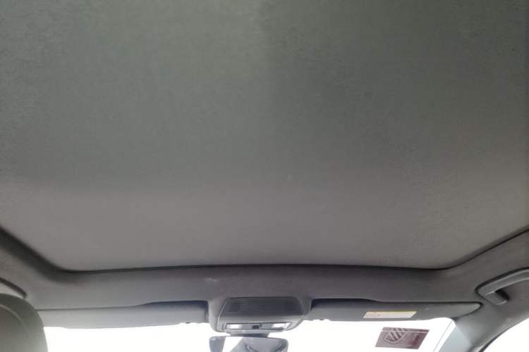 Used Volkswagen ID.UNYX 2024 Revised Pro Long-Range Version Headliner