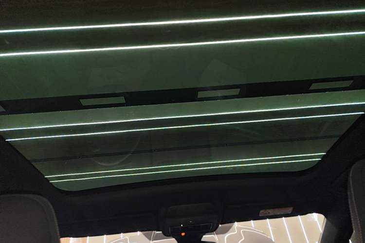 Used Volkswagen ID.UNYX 2024 Revised Ultra Long-Range Version Headliner