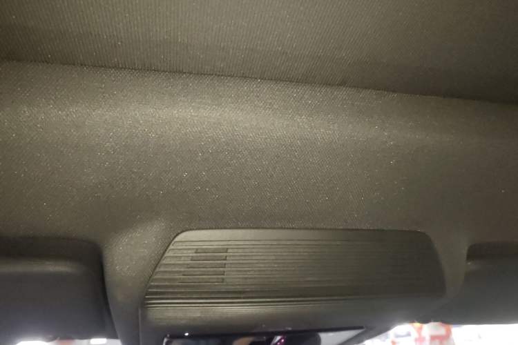 Used Volkswagen ID.UNYX 2024 Revised Pro Long-Range Version Headliner