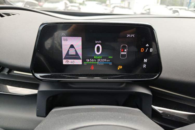 Used Volkswagen ID.UNYX 2024 Revised Pro Long-Range Version Instrument Cluster