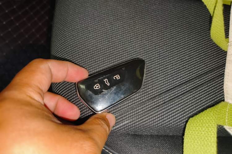 Used Volkswagen ID.UNYX 2024 Revised Pro Long-Range Version Interior 1