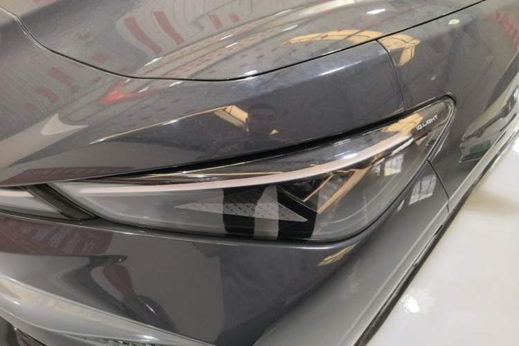 Used Volkswagen ID.UNYX 2024 Revised Pro Long-Range Version Left Front Headlight