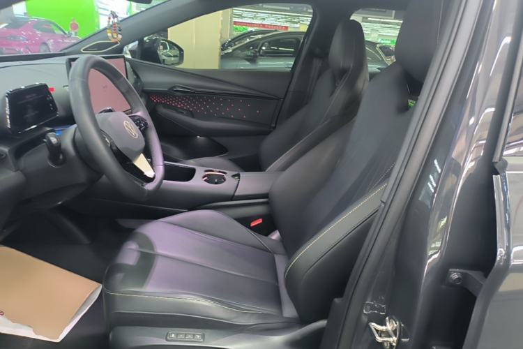 Used Volkswagen ID.UNYX 2024 Ultra Long-Range Version Left Front Seat