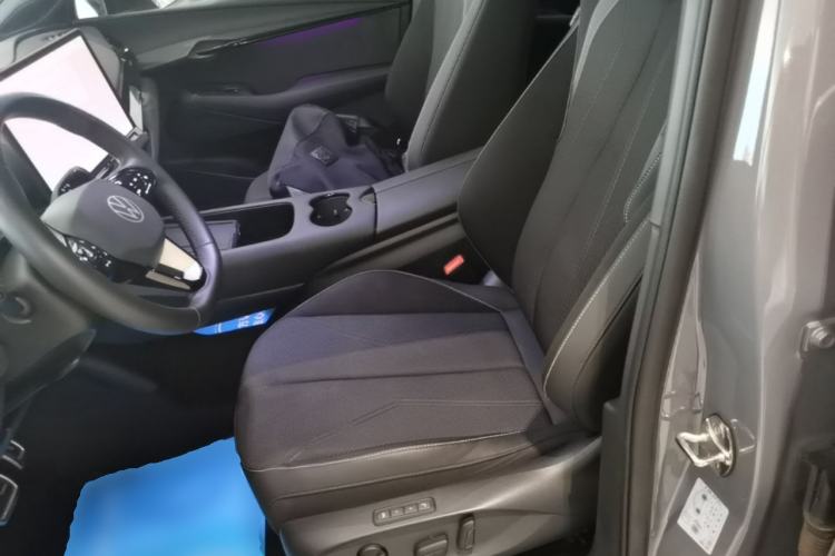 Used Volkswagen ID.UNYX 2024 Pro Long-Range Version Left Front Seat