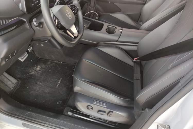 Used Volkswagen ID.UNYX 2024 Ultra Long-Range Version Left Front Seat