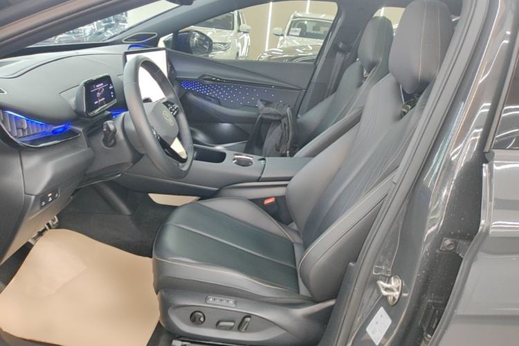 Used Volkswagen ID.UNYX 2024 Revised Ultra Long-Range Version Left Front Seat