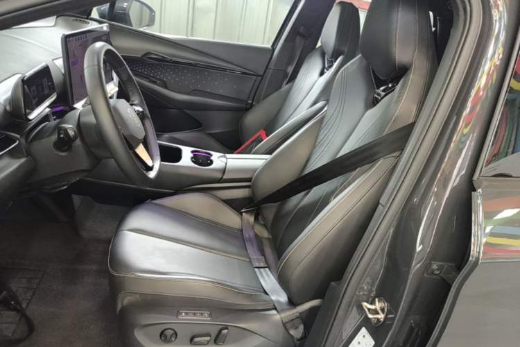 Used Volkswagen ID.UNYX 2024 Revised Ultra Long-Range Version Left Front Seat