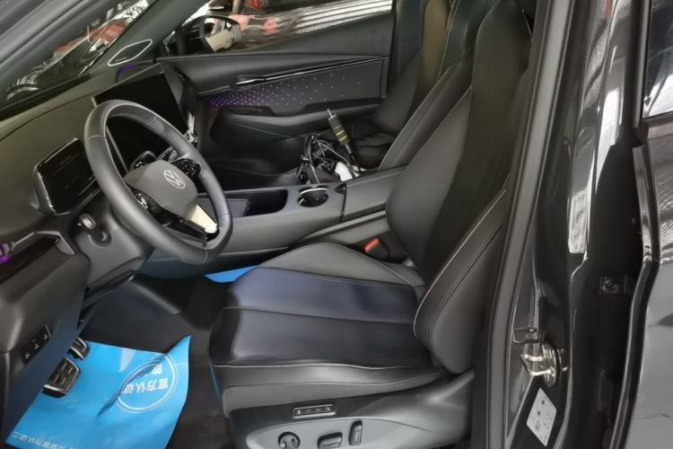 Used Volkswagen ID.UNYX 2024 Ultra Long-Range Version Left Front Seat