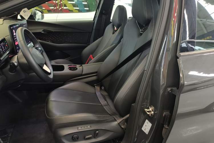Used Volkswagen ID.UNYX 2024 Revised Ultra Long-Range Version Left Front Seat
