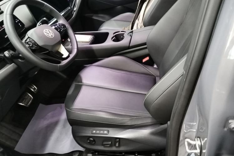 Used Volkswagen ID.UNYX 2024 Ultra Long-Range Version Left Front Seat