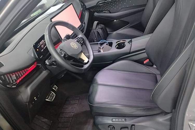 Used Volkswagen ID.UNYX 2024 Ultra Long-Range Version Left Front Seat