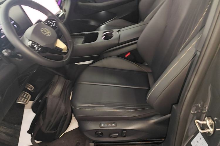 Used Volkswagen ID.UNYX 2024 Revised Ultra Long-Range Version Left Front Seat