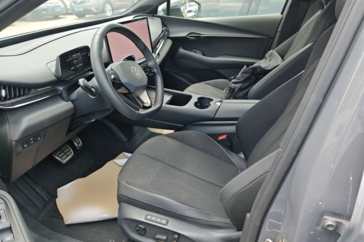 Used Volkswagen ID.UNYX 2024 Revised Pro Long-Range Version Left Front Seat