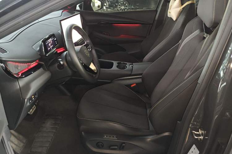 Used Volkswagen ID.UNYX 2024 Pro Long-Range Version Left Front Seat