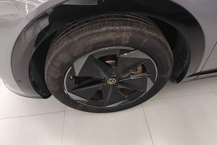 Used Volkswagen ID.UNYX 2024 Revised Ultra Long-Range Version Left Front Wheel Hub