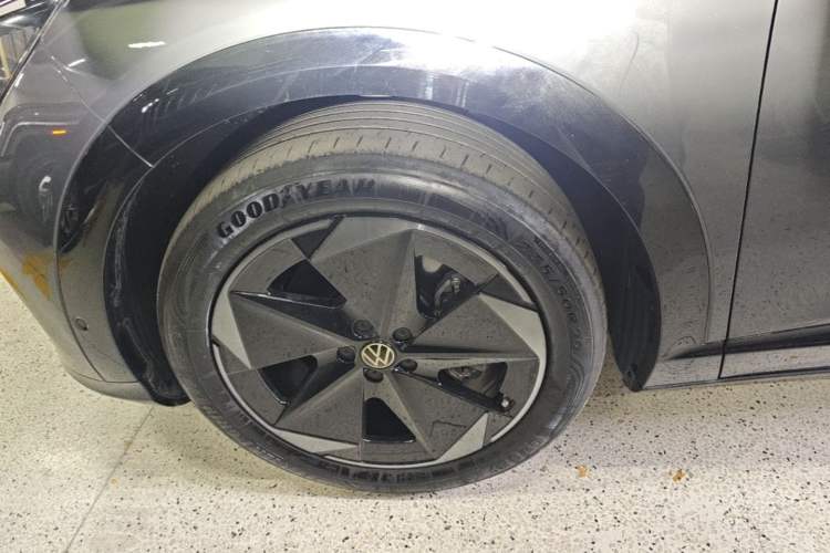 Used Volkswagen ID.UNYX 2024 Revised Ultra Long-Range Version Left Front Wheel Hub