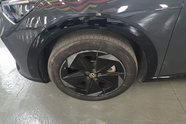 Used Volkswagen ID.UNYX 2024 Revised Ultra Long-Range Version Left Front Wheel Hub