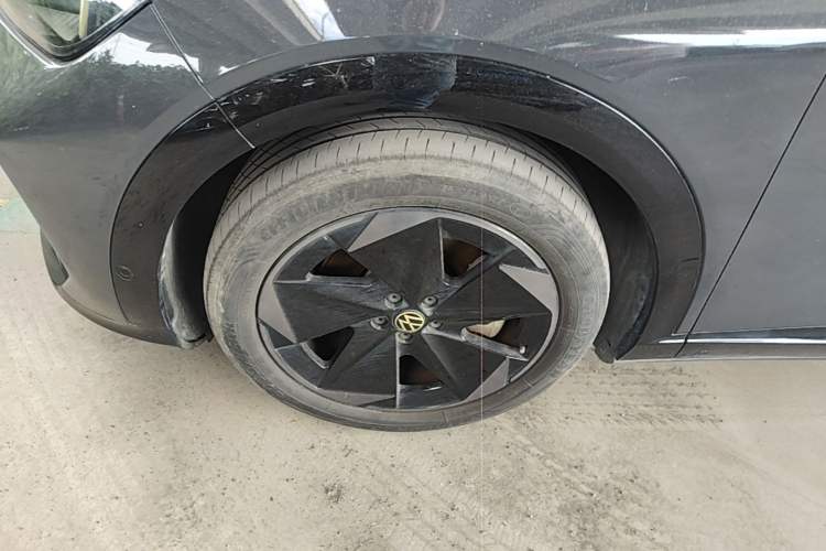 Used Volkswagen ID.UNYX 2024 Revised Ultra Long-Range Version Left Front Wheel Hub