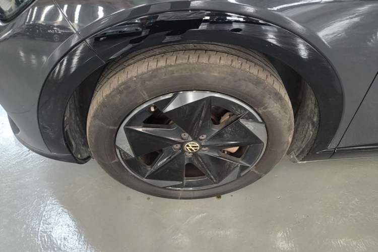 Used Volkswagen ID.UNYX 2024 Revised Ultra Long-Range Version Left Front Wheel Hub