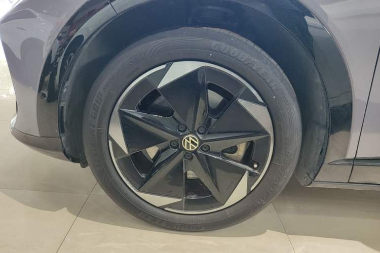 Used Volkswagen ID.UNYX 2024 Revised Ultra Long-Range Version Left Front Wheel Hub