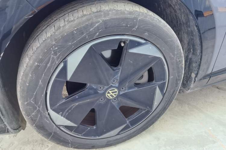 Used Volkswagen ID.UNYX 2024 Revised Ultra Long-Range Version Left Front Wheel Hub