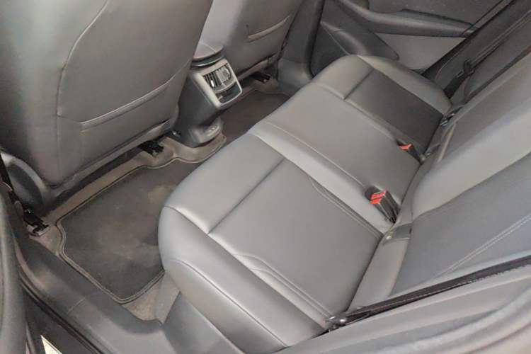 Used Volkswagen ID.UNYX 2024 Revised Ultra Long-Range Version Left Rear Seat