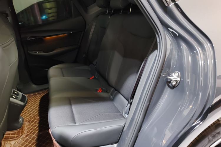 Used Volkswagen ID.UNYX 2024 Revised Pro Long-Range Version Left Rear Seat