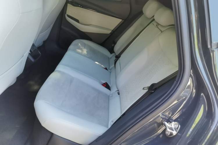 Used Volkswagen ID.UNYX 2024 Ultra Long-Range Version Left Rear Seat