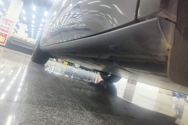 Used Volkswagen ID.UNYX 2024 Revised Version Max High-Performance Edition Left Side Sill