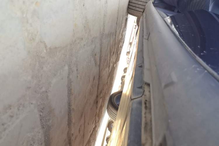 Used Volkswagen ID.UNYX 2024 Revised Ultra Long-Range Version Left Side Sill