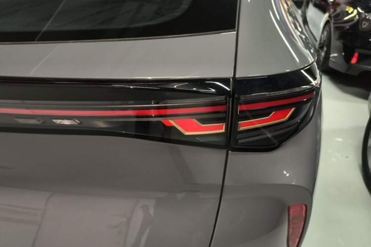 Used Volkswagen ID.UNYX 2024 Revised Ultra Long-Range Version Right Rear Taillight