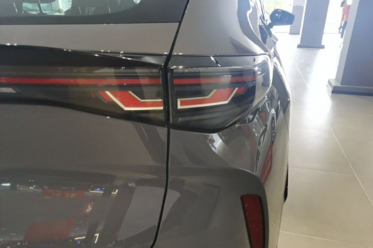 Used Volkswagen ID.UNYX 2024 Ultra Long-Range Version Right Rear Taillight