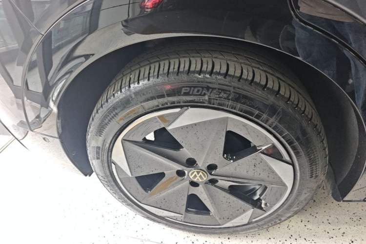 Used Volkswagen ID.UNYX 2024 Revised Ultra Long-Range Version Right Rear Wheel Hub