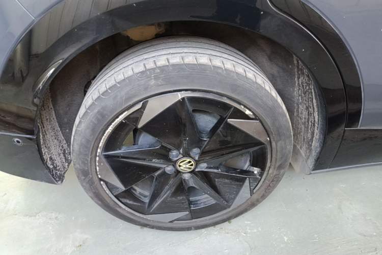 Used Volkswagen ID.UNYX 2024 Revised Ultra Long-Range Version Right Rear Wheel Hub