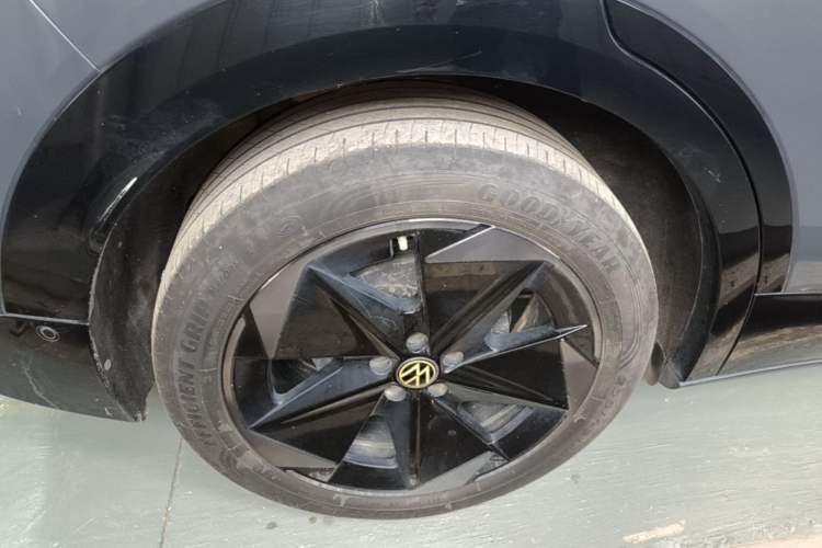 Used Volkswagen ID.UNYX 2024 Revised Ultra Long-Range Version Right Rear Wheel Hub