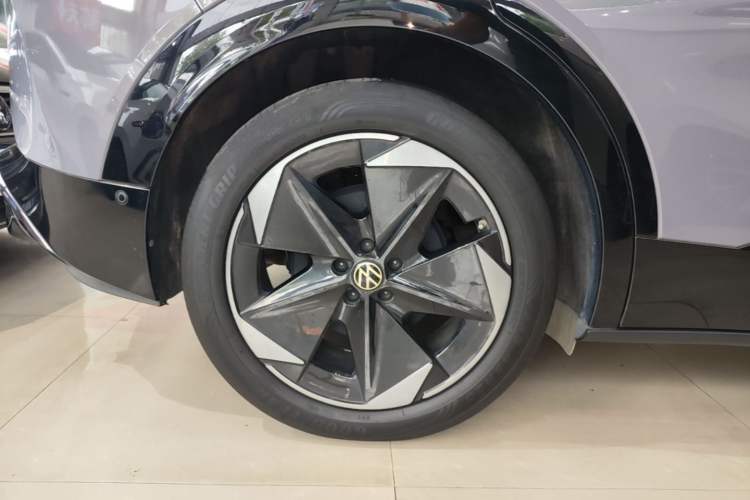 Used Volkswagen ID.UNYX 2024 Revised Ultra Long-Range Version Right Rear Wheel Hub