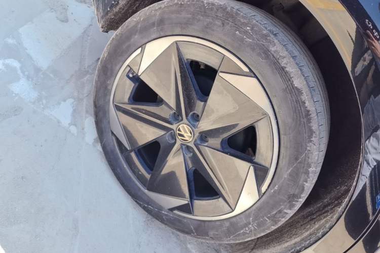 Used Volkswagen ID.UNYX 2024 Revised Ultra Long-Range Version Right Rear Wheel Hub