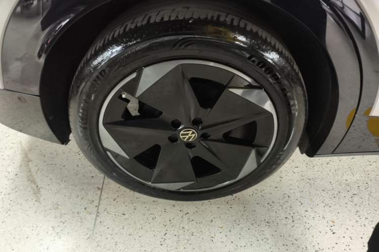 Used Volkswagen ID.UNYX 2024 Revised Ultra Long-Range Version Right Rear Wheel Hub
