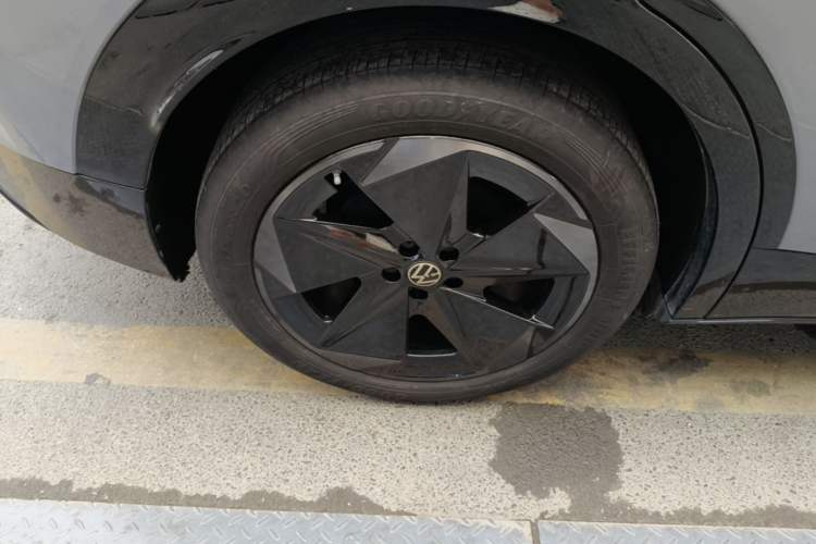 Used Volkswagen ID.UNYX 2024 Revised Ultra Long-Range Version Right Rear Wheel Hub