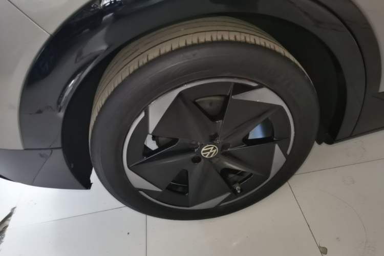 Used Volkswagen ID.UNYX 2024 Ultra Long-Range Version Right Rear Wheel Hub