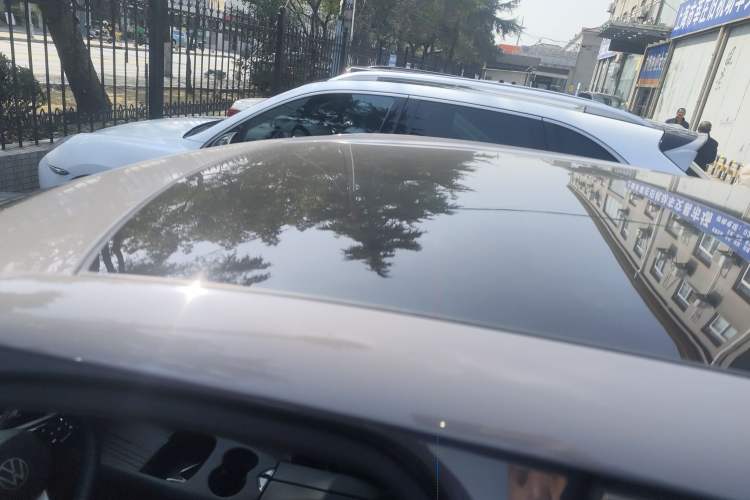 Used Volkswagen ID.UNYX 2024 Revised Pro Long-Range Version Roof