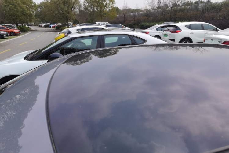 Used Volkswagen ID.UNYX 2024 Pro Long-Range Version Roof