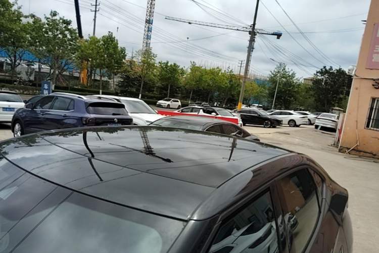 Used Volkswagen ID.UNYX 2024 Revised Pro Long-Range Version Roof