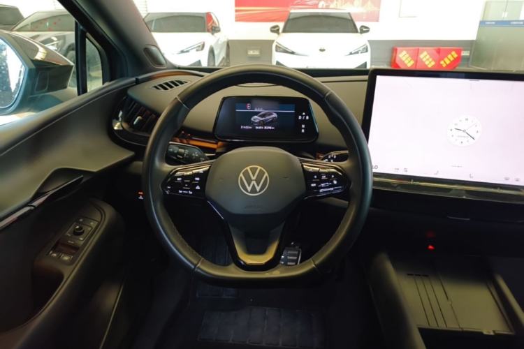 Used Volkswagen ID.UNYX 2024 Revised Pro Long-Range Version Steering Wheel