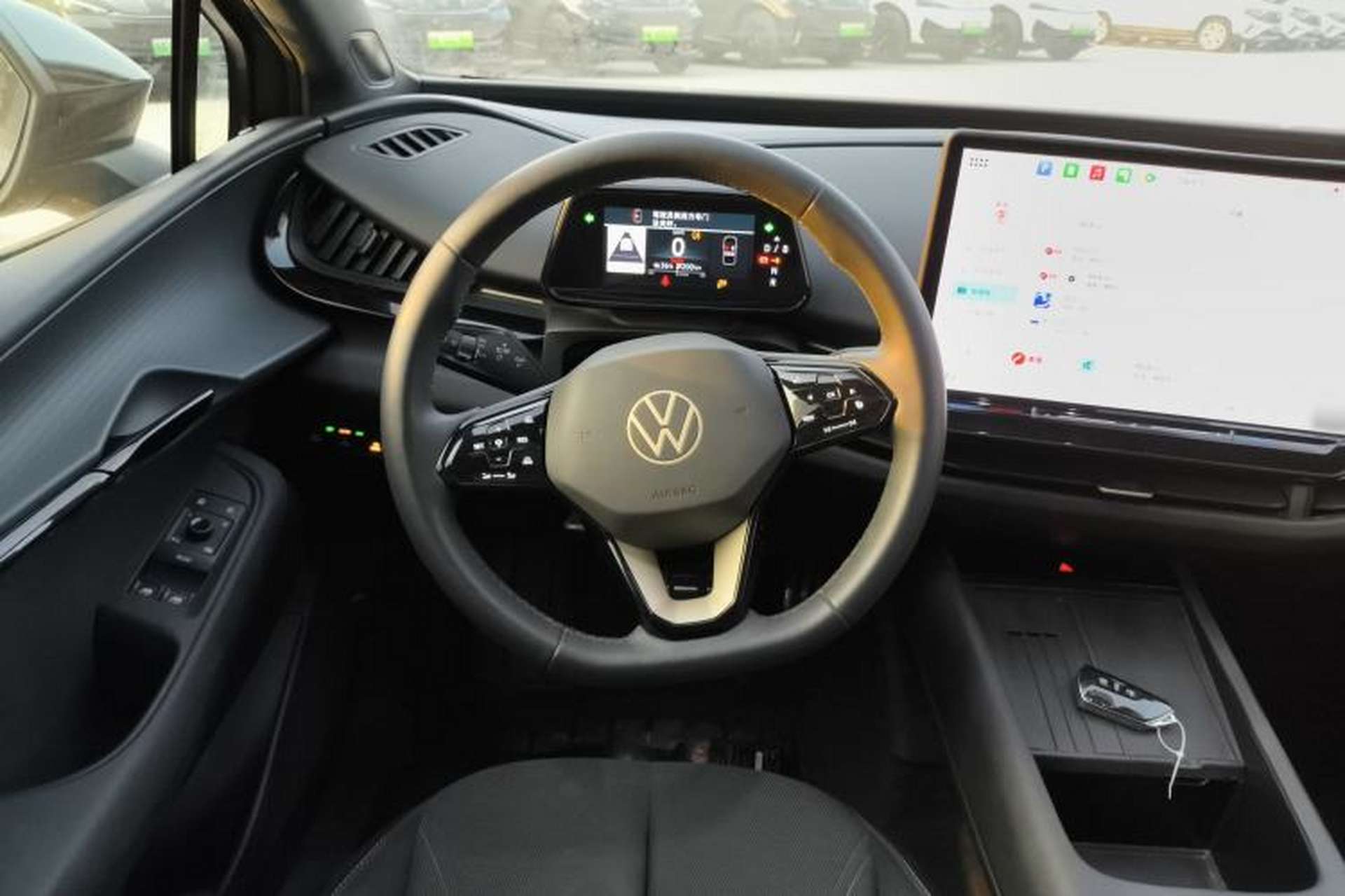 Used Volkswagen ID.UNYX 2024 Pro Long-Range Version Steering Wheel
